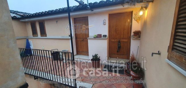 Appartamento in residenziale in Via Mario Capuani 67