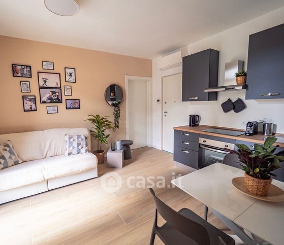 Appartamento in residenziale in Via Accinelli 2