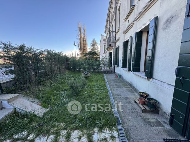 Appartamento in residenziale in Via Guglielmo Marconi 20