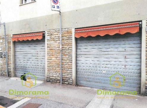 Capannone in commerciale in Via Lippi e Macia 49