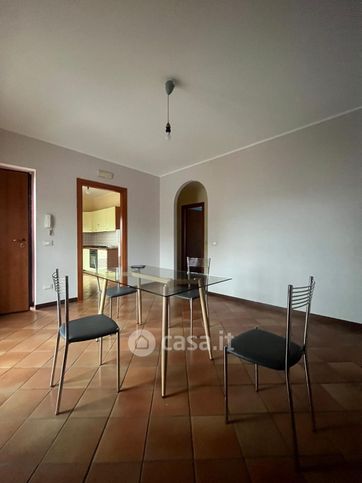 Appartamento in residenziale in Viale delle Accademie Vibonesi 36