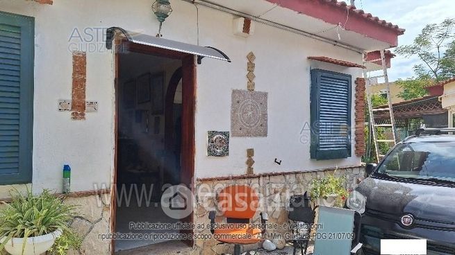 Appartamento in residenziale in Via Dragonara 23