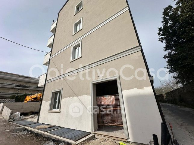 Appartamento in residenziale in Via Santonastaso 17