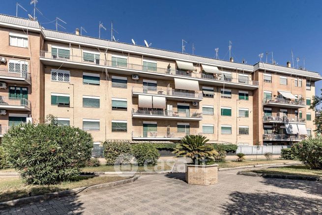 Appartamento in residenziale in Via Cogoleto