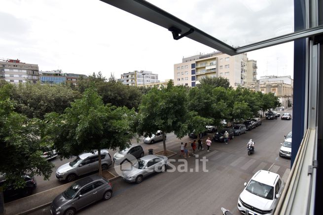 Ufficio in commerciale in Piazza Mazzini Giuseppe 11