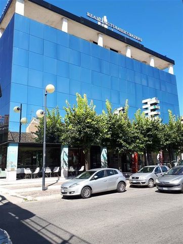Ufficio in commerciale in Corso Mazzini 31