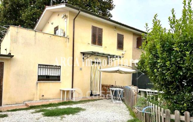 Villa in residenziale in