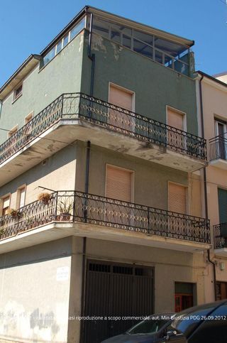 Casa indipendente in residenziale in Via Antonio Pianelli 22