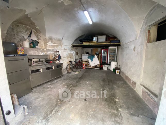 Garage/posto auto in residenziale in Piazza Alberto Nota