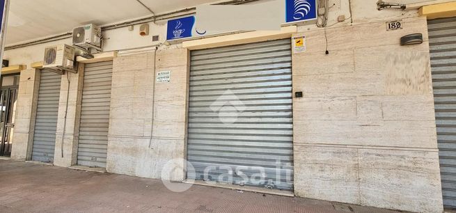 Box/posto auto in residenziale in Viale Aldo Moro 185