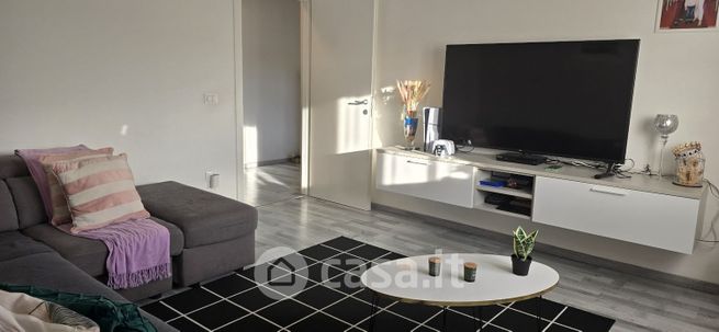 Appartamento in residenziale in Via Montalese