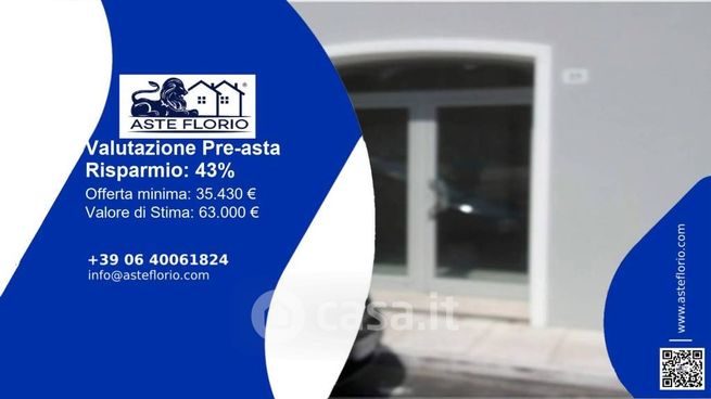 Ufficio in commerciale in Via Roma