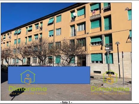 Appartamento in residenziale in Via Landino Landi 59