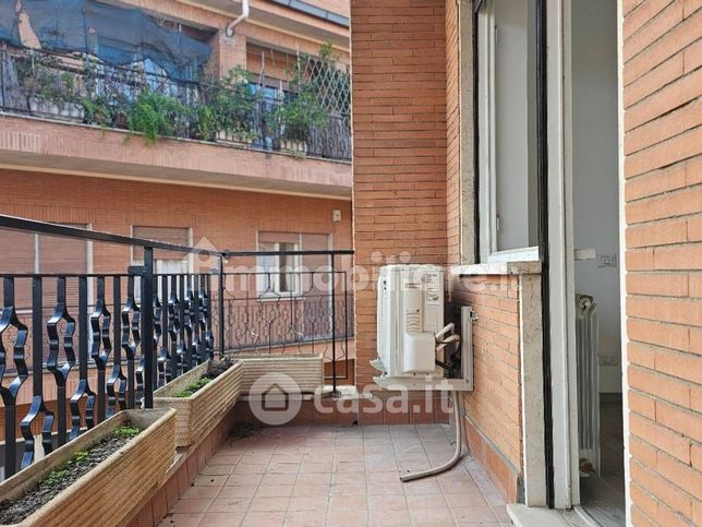 Appartamento in residenziale in Via Gallese