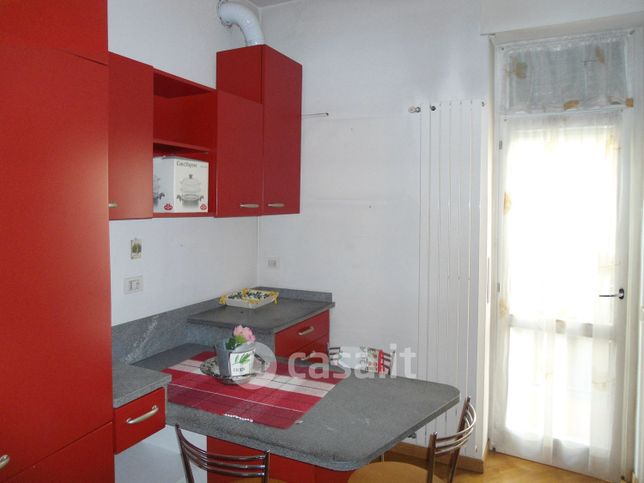Appartamento in residenziale in Via Enrico da Monza 44