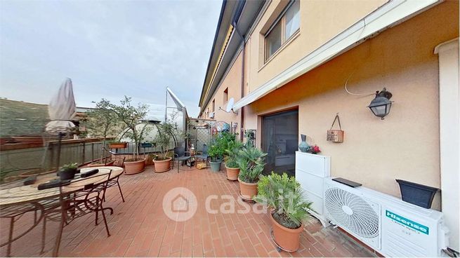 Appartamento in residenziale in Via Renello Gemignani 2