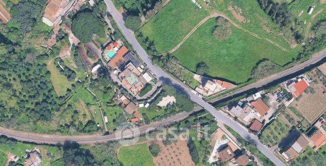 Terreno agricolo in commerciale in Via Romana