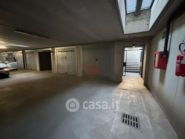 Box/posto auto in residenziale in Via Don Moletta 1