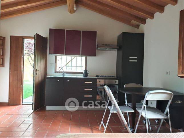 Appartamento in residenziale in Via Puglie