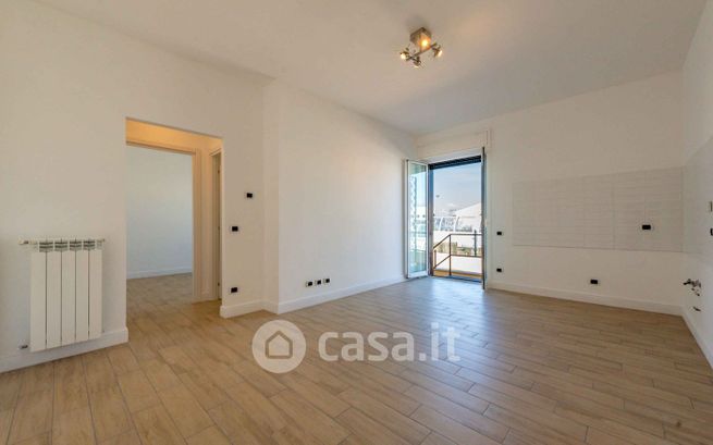 Appartamento in residenziale in Via Casilina 2191