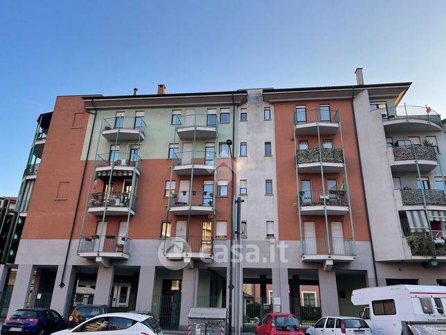 Box/posto auto in residenziale in Via Lucento 146