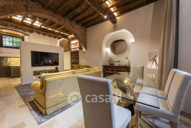 Appartamento in residenziale in Via Toscanella 1