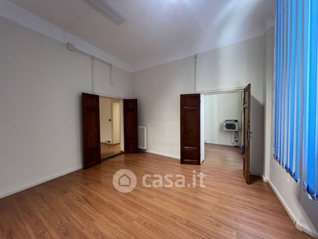 Ufficio in commerciale in Piazza Santa Caterina 1