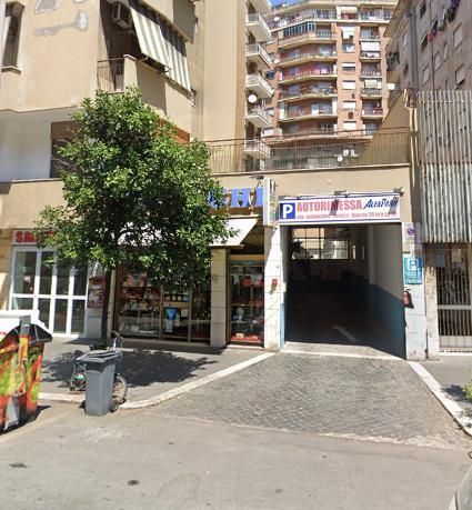 Garage/posto auto in residenziale in Via Tiburtina