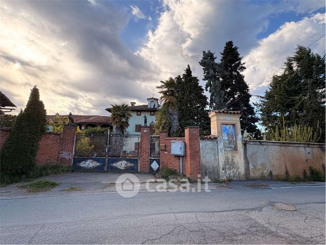 Casa indipendente in residenziale in Via Pascaretto 62