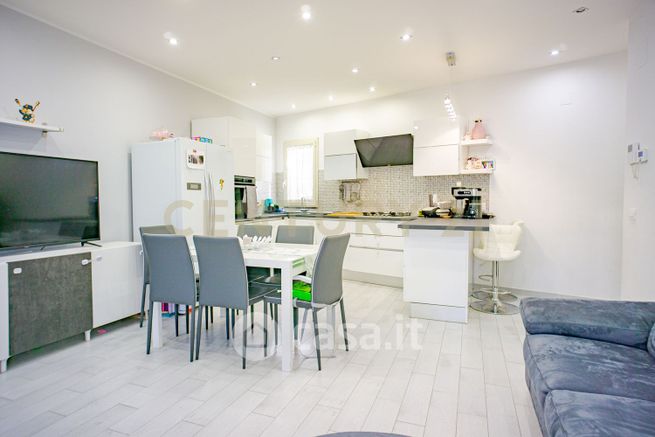Appartamento in residenziale in Via Giuseppe Simili 73