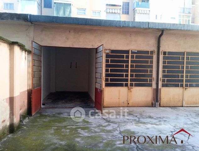 Box/posto auto in residenziale in Via Don Leonardo Murialdo 42