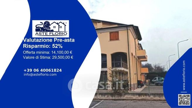Ufficio in commerciale in Via Don Ulderico Caffini