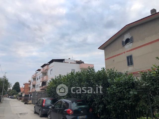 Appartamento in residenziale in Via Casal Bellini