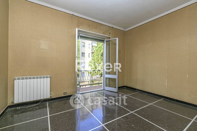 Appartamento in residenziale in Via Remigio Zena 4