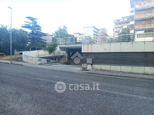 Box/posto auto in residenziale in Via Vincenzo Cannaviello