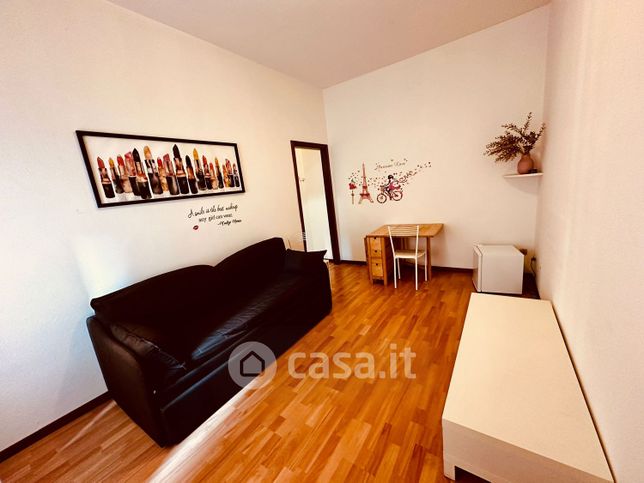 Appartamento in residenziale in Via Macedonio Melloni