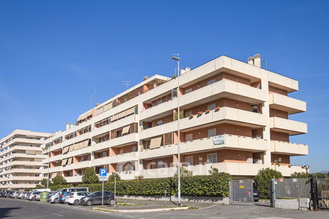 Appartamento in residenziale in Via Luciano Conti