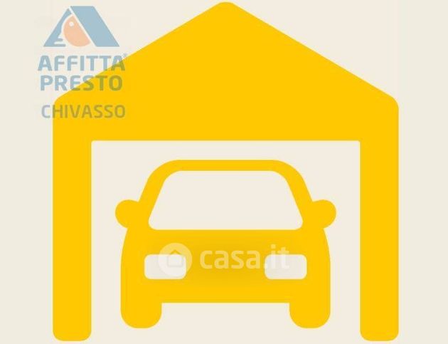 Garage/posto auto in residenziale in Via Innocenzo Platis 11