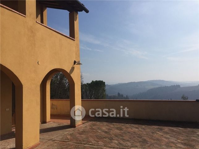 Rustico/casale in residenziale in 