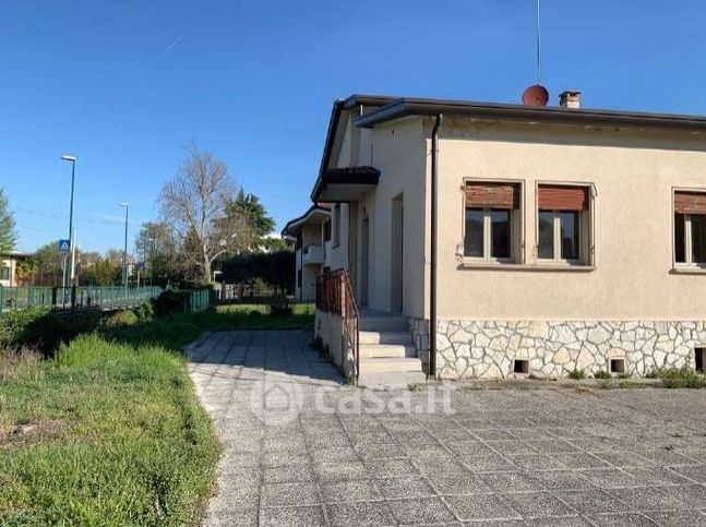 Casa indipendente in residenziale in Strada di San Pelaio