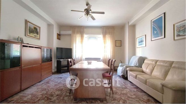 Appartamento in residenziale in Via Umbria