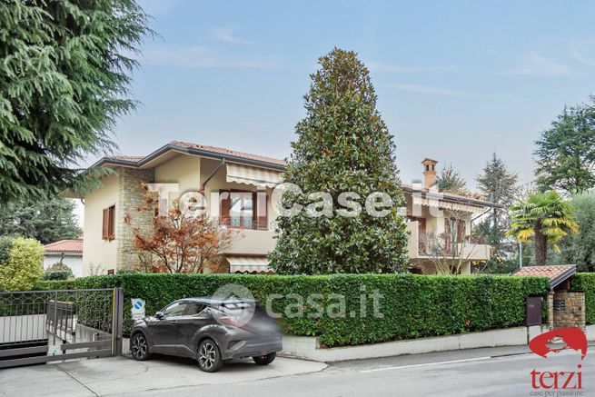 Appartamento in residenziale in Via Chiesa San Grisogono