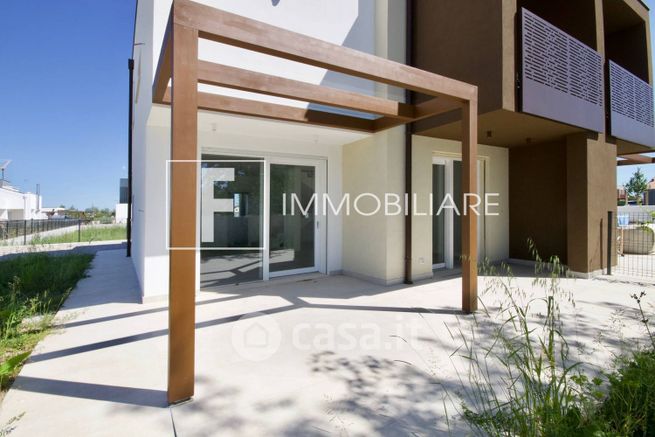 Casa bi/trifamiliare in residenziale in Via Selghera