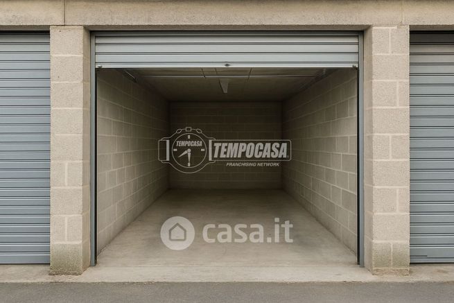 Box/posto auto in residenziale in 