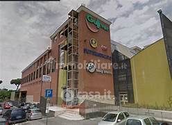 Attivitã /licenza (con o senza mura) in commerciale in Via della Lucchina 96