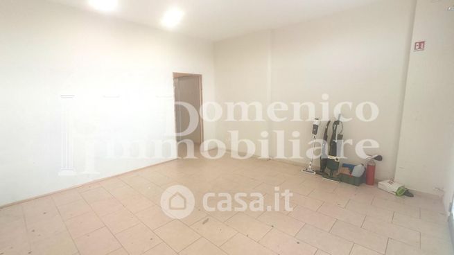 Capannone in commerciale in Via San Rocco