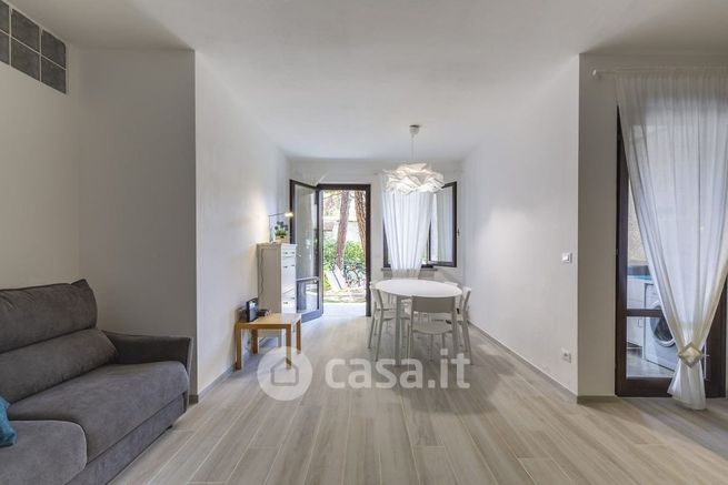 Casa indipendente in residenziale in Via Luffo Numai