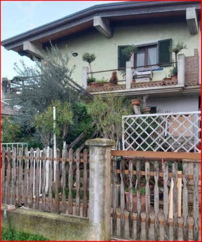 Appartamento in residenziale in Via Villa Ciarulli 21