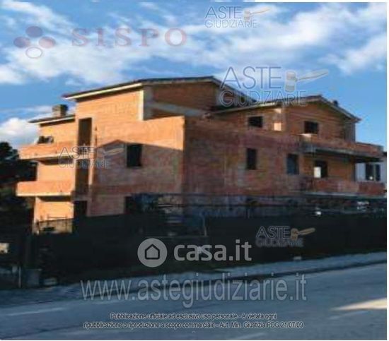 Appartamento in residenziale in Via Intermezzi