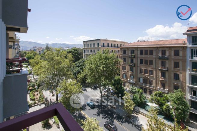 Appartamento in residenziale in Via della Libertà 167